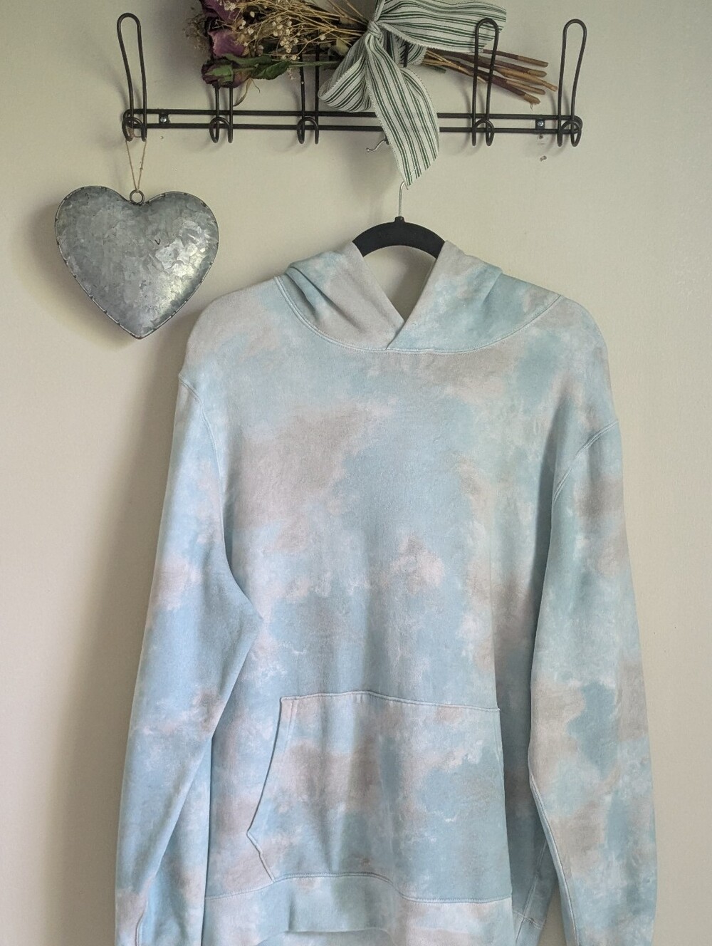 Abercrombie & Fitch Light Blue and White Tie-Dye Hoodie